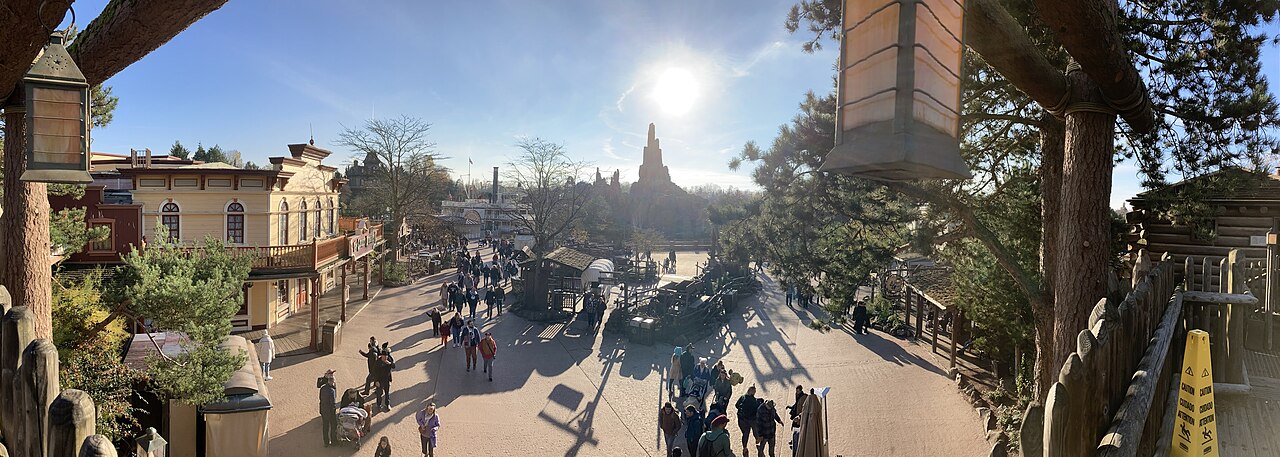 Frontierland with Big Thunder Mountain at Disneyland Paris